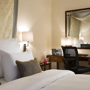 https://warwick-brussels.brusselshotelsbook.com
